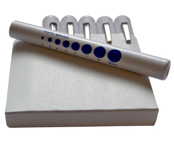 Disposable Medical Penlights with Pupil Gauge (Package of 6)